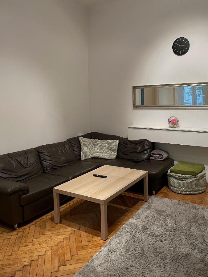 Apartment 1080 Vienna Exterior photo